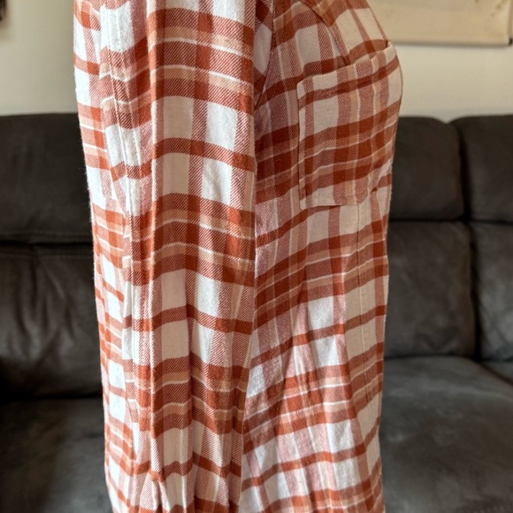 BKE Rust and Cream Plaid Shirt - Medium - Picture 4 of 9